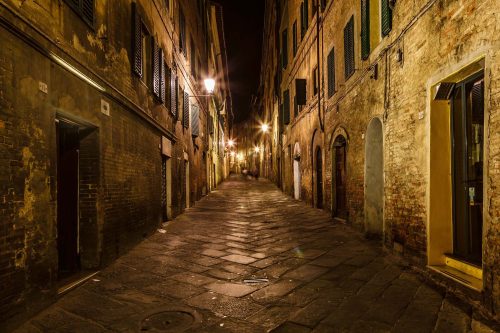 Vlies Fotótapéta - Medieval town Siena  - 375x250 cm