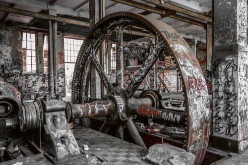 Vlies Fotótapéta - Abandoned factory interior  - 375x250 cm
