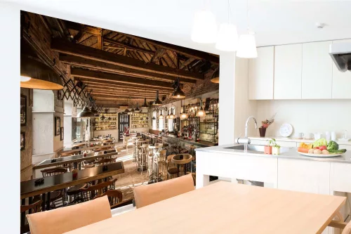 Vlies Fotótapéta - Retro styled piceria - 375x250 cm