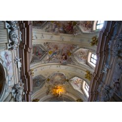 Vlies Fotótapéta - Interior old Church  - 375x250 cm