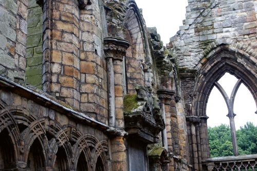 Vlies Fotótapéta - Ruins Holyrood Abbey - 375x250 cm