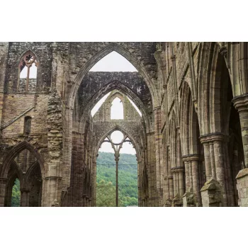 Vlies Fotótapéta - Ruins Tintern Abbey - 375x250 cm