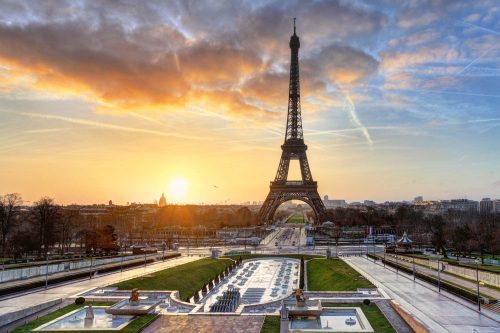 Vlies Fotótapéta - Eiffel Tower - 375x250 cm