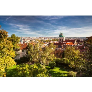 Vlies Fotótapéta - Autumn Prague - 375x250 cm