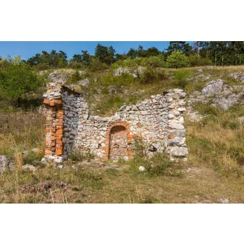Vlies Fotótapéta - Ruin chapel - 375x250 cm