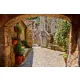 Vlies Fotótapéta - Arched Street in Tuscan - 375x250 cm
