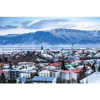 Vlies Fotótapéta - Reykjavik Iceland - 375x250 cm