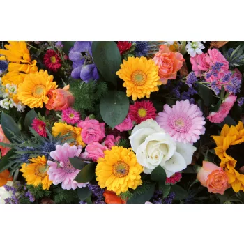 Vlies Fotótapéta - Mixed bouquet - 375x250 cm