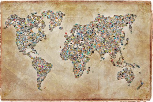 Vlies Fotótapéta - Photos Collage with World Map - 375x250 cm