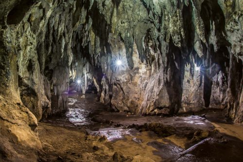 Vlies Fotótapéta - Bright cave  - 375x250 cm