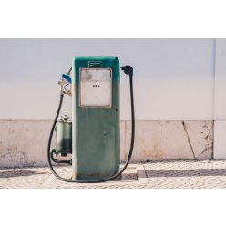 Vlies Fotótapéta - Vintage Gasoline Pump - 375x250 cm