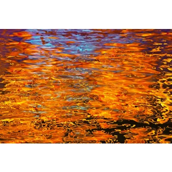   Vlies Fotótapéta - the reflection of light in water - 375x250 cm