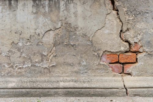 Vlies Fotótapéta - Detail of a crumbling old wall - 375x250 cm