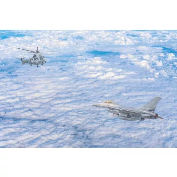 Vlies Fotótapéta - Fighter jet and helicopter - 375x250 cm