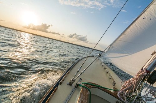 Vlies Fotótapéta - Sailing boat - 375x250 cm