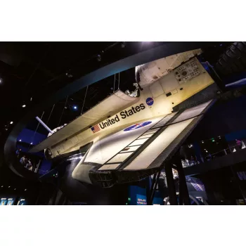 Vlies Fotótapéta - Space shuttle - 375x250 cm