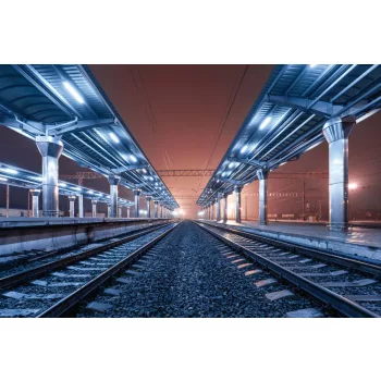 Vlies Fotótapéta - Railway station at night - 375x250 cm