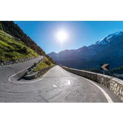 Vlies Fotótapéta - Road in Alps - 375x250 cm