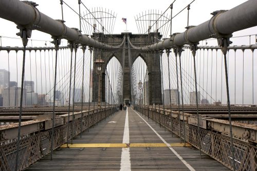 Vlies Fotótapéta - View of the Brooklyn Bridge - 375x250 cm