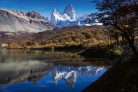 Vlies Fotótapéta - Lake in Patagonia - 375x250 cm