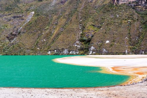 Vlies Fotótapéta - Andes lake - 375x250 cm
