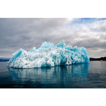 Vlies Fotótapéta - Bluish iceberg - 375x250 cm