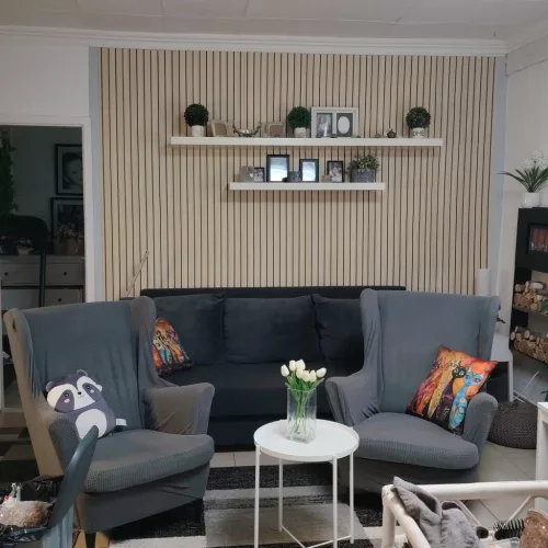 Gyors felújítás - Öntapadós PVC panel, Világos barna lambéria minta