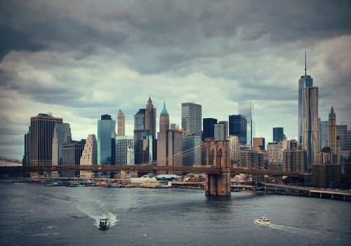 Fotótapéta New York, Manhattan, and Brooklyn Bridge - Evening Panorama Skyline, 400 x 260 cm