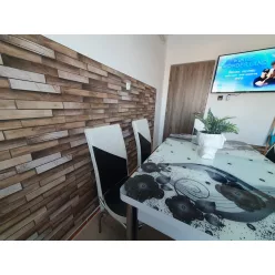 3D PVC falpanel Mogyorófa mintás