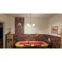 3D PVC falpanel Fenyőfa rönk mintás