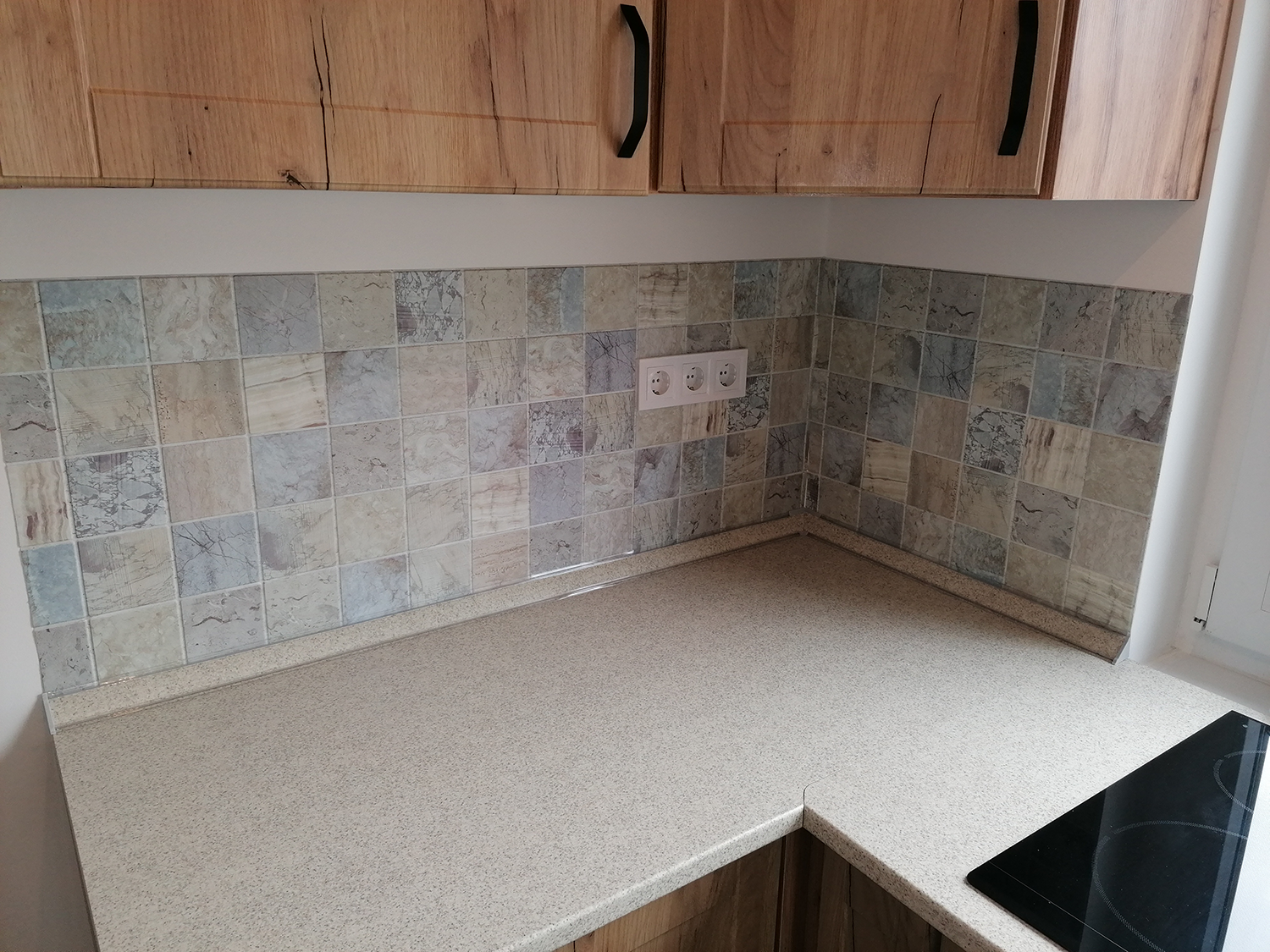 TP10009500 falpanel szobakép