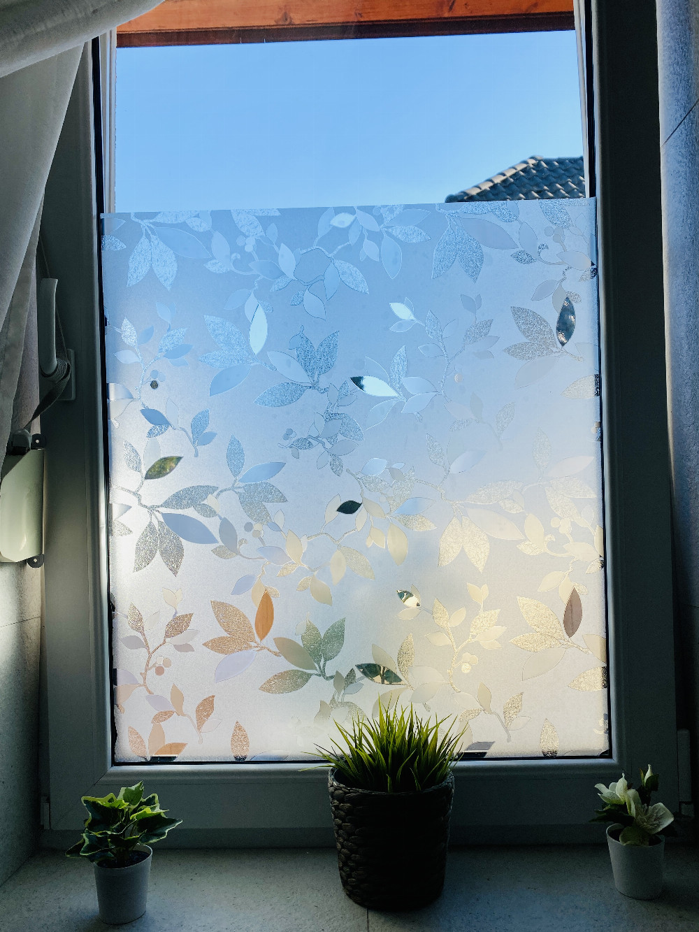   Ragasztó nélkül tapadó ablakfólia - Díszes levelek - 67,5 cm x 1,5 m
